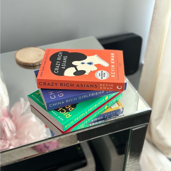 Crazy Rich Asians 3 Novel Series. Includes all three books - Picture 2 of 5